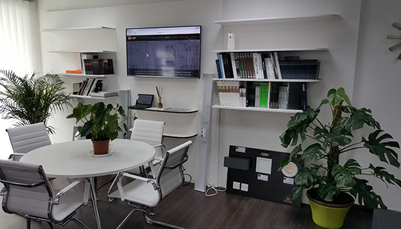 News_Cube_Light_Dubai_Office